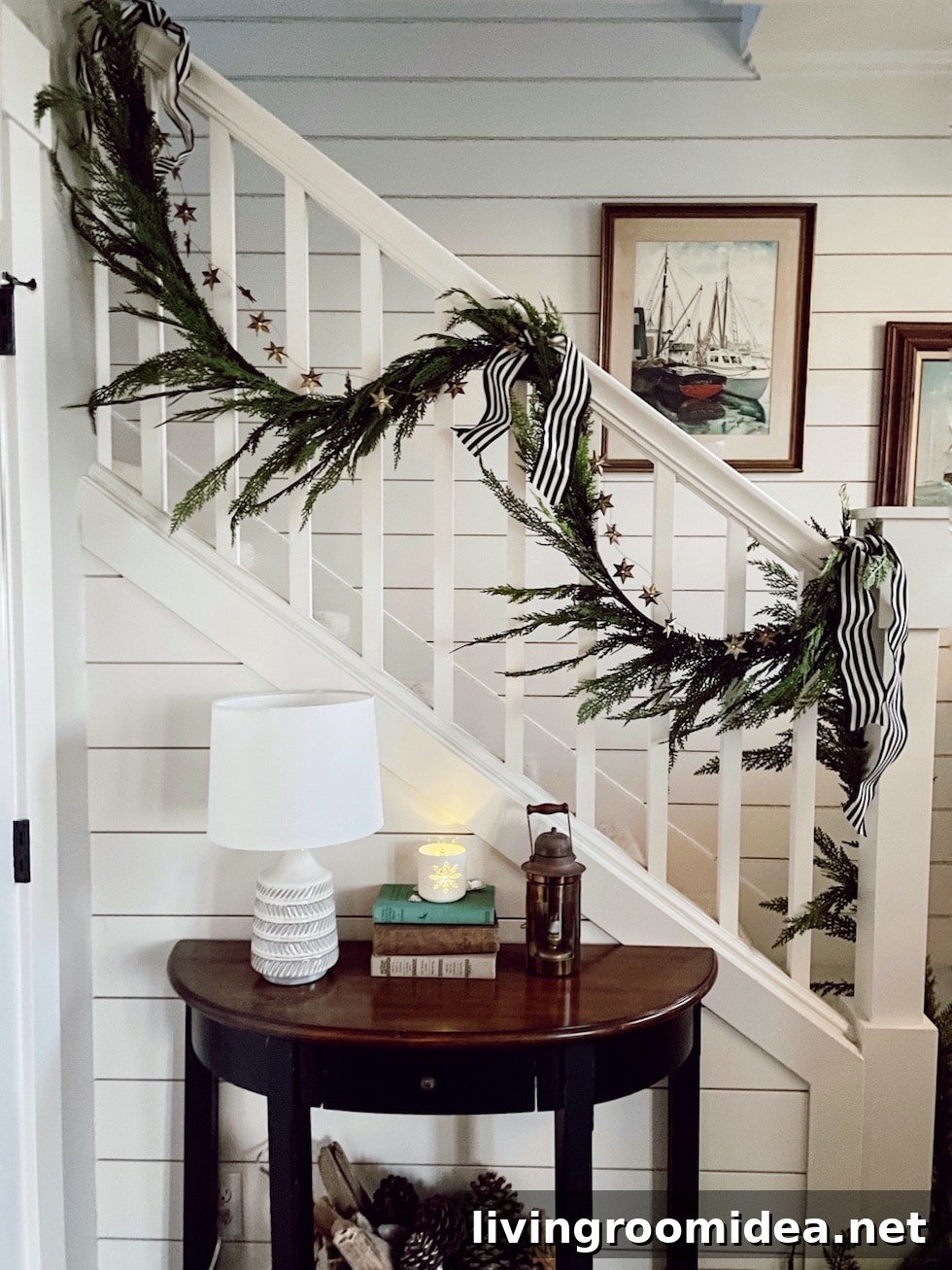 Christmas Home Tour 2021: Festive Decorating Ideas and Inspiration 10 img 140185 9 2