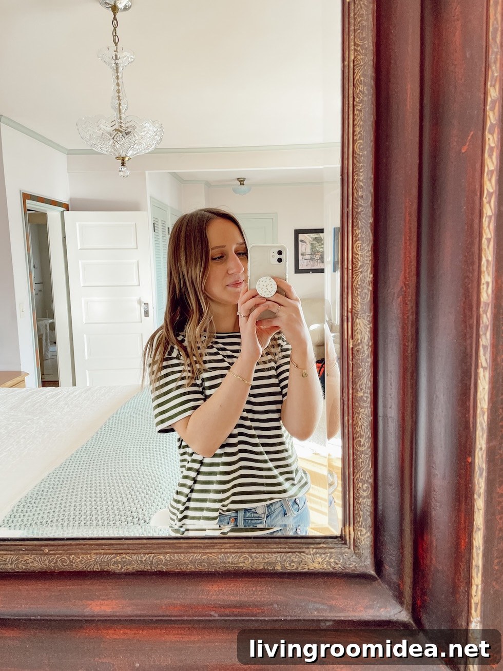 Coastal Beachfront House Tour: How to Recreate the Look 4 img 143656 3 1