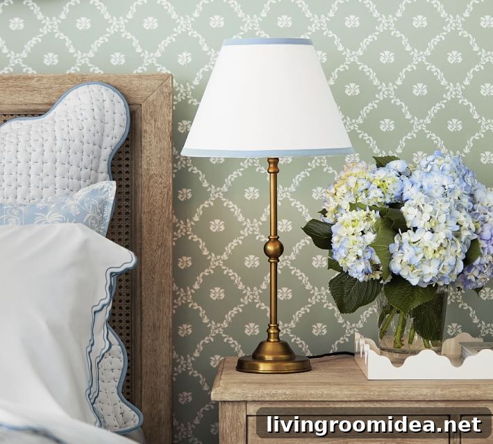 Scalloped lacquer tray and wallpaper