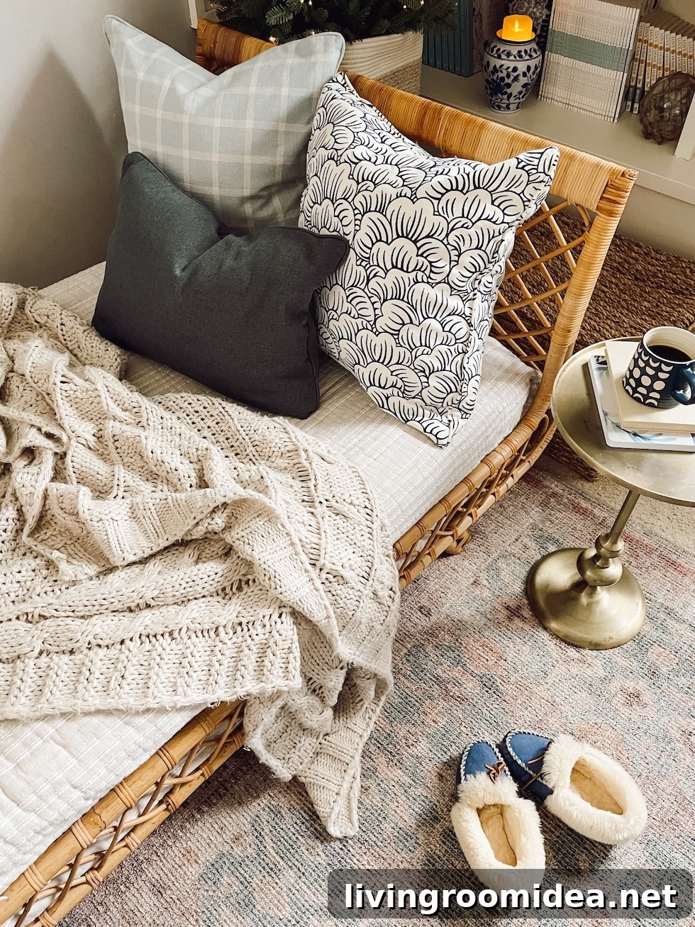 Rattan daybed