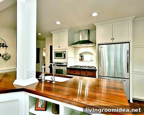 Charming kitchen faucet