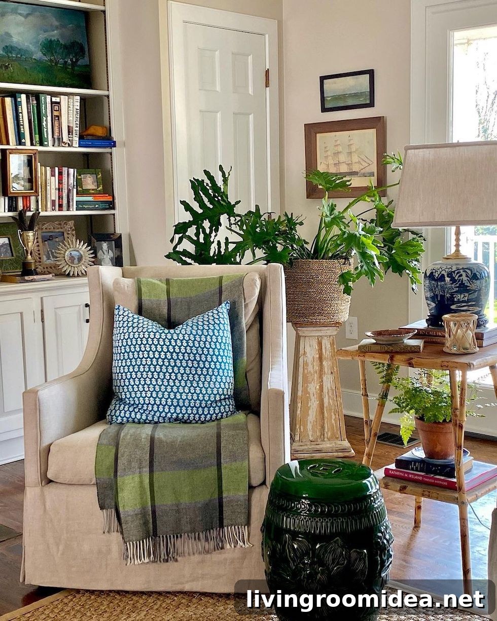 10 Creative Ways to Add Green Accents to Your Home Decor 5 Get inspired by decorating with green accents. Today's Strolls and Scrolls features lovely homes with touches of green.
