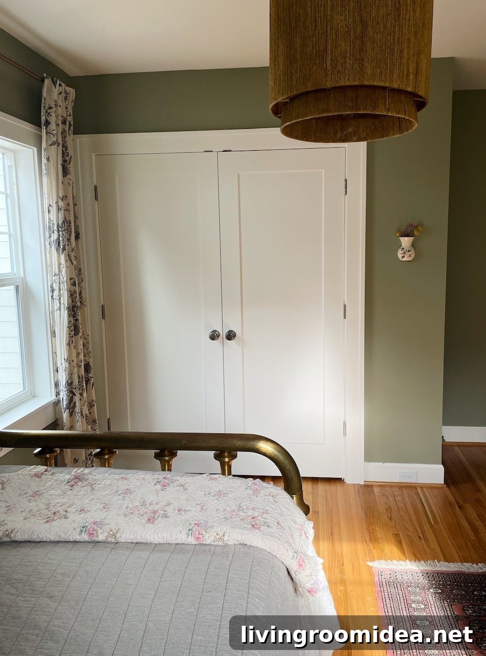Green walls home office guest room