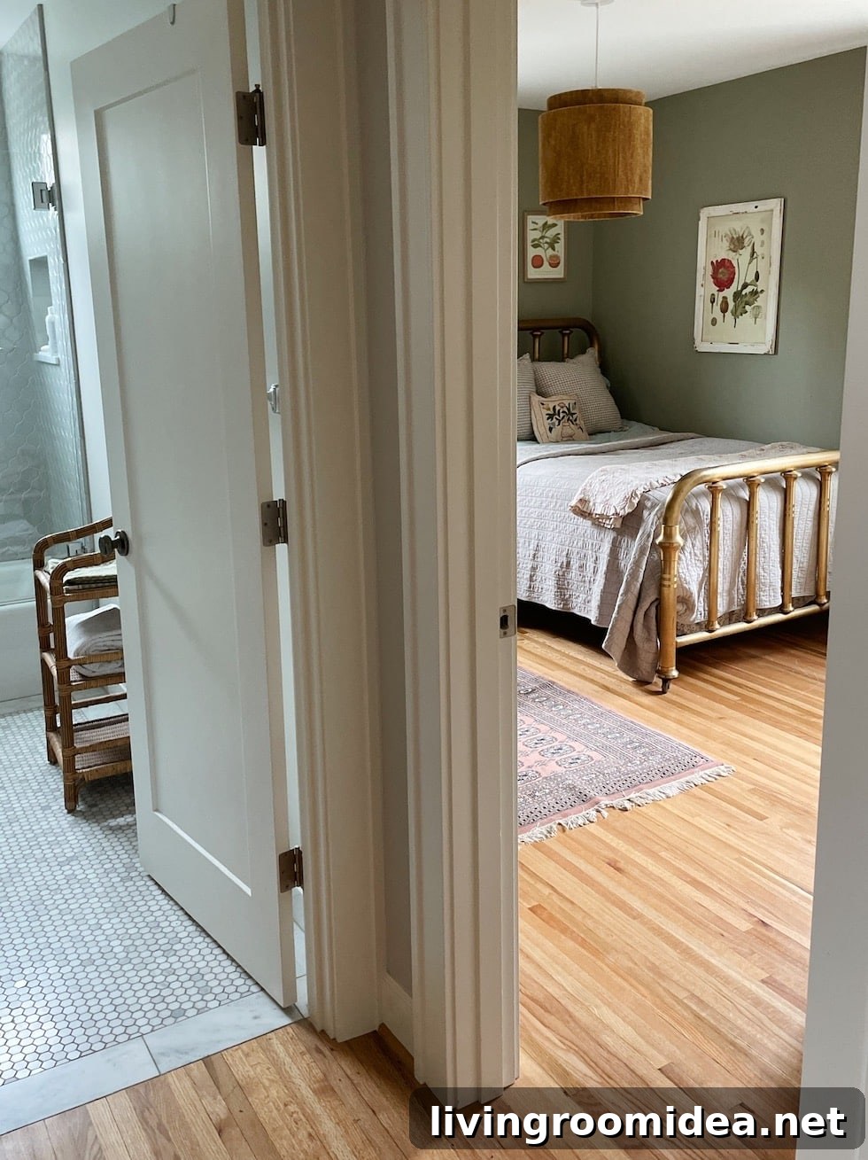 Small guest room makeover