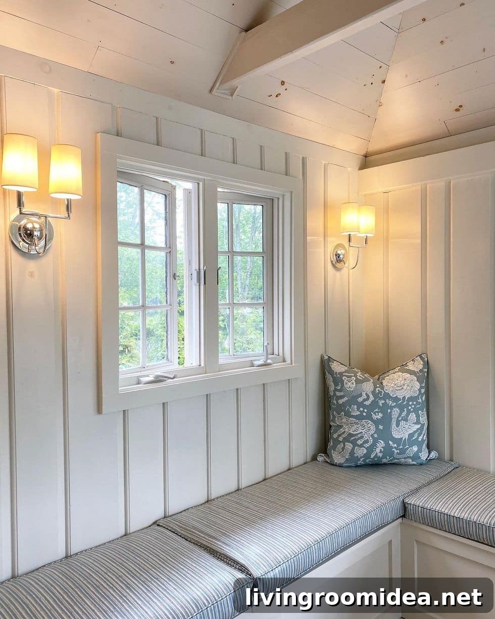 Charming Dining Banquettes and Cozy Eating Nooks for Stylish Homes 6 Today's strolls and scrolls post features charming dining banquettes and eating areas!