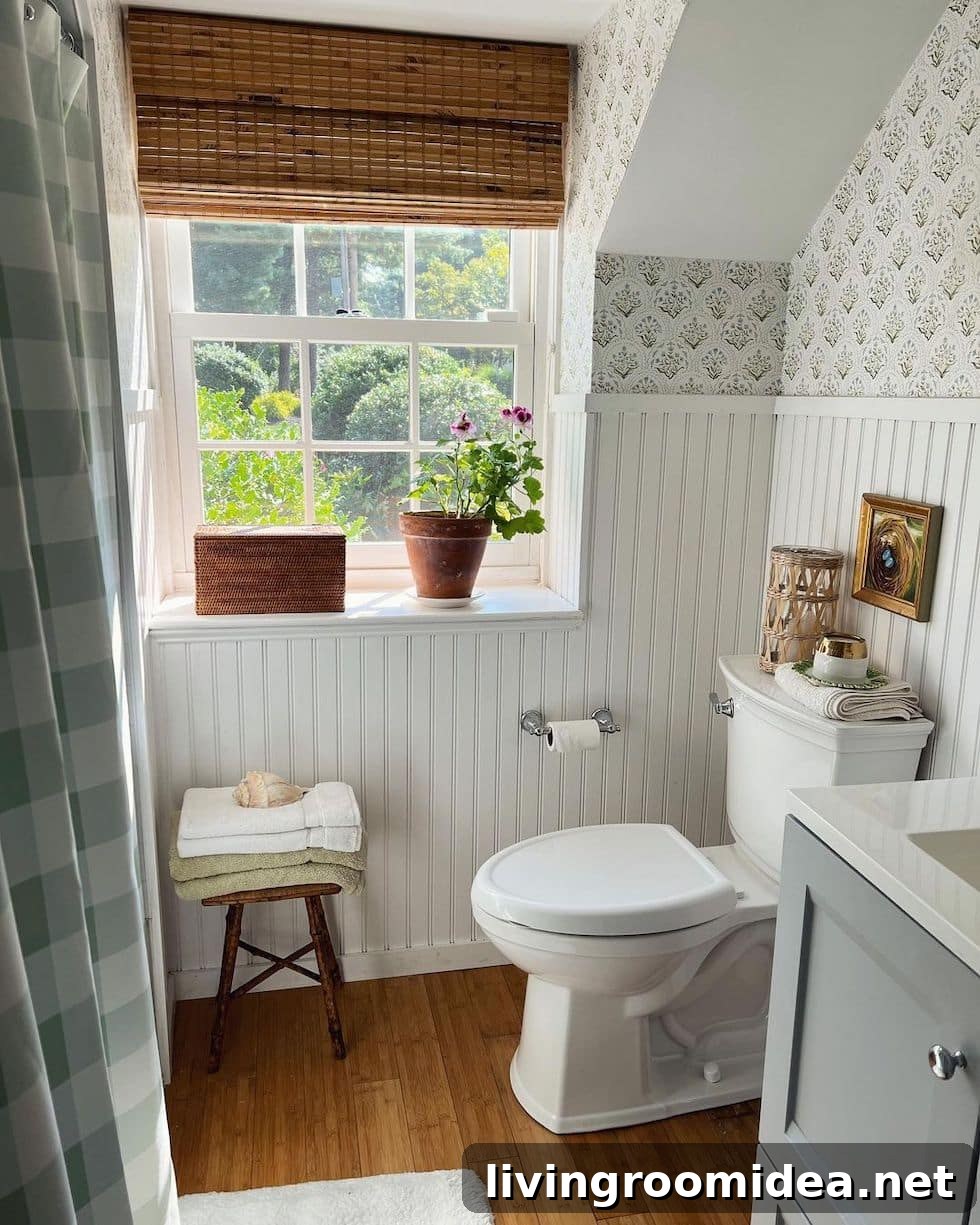 beadboard wainscoting in a bathroom - find inspiration from these lovely rooms with beadboard walls in today's Strolls + Scrolls post!