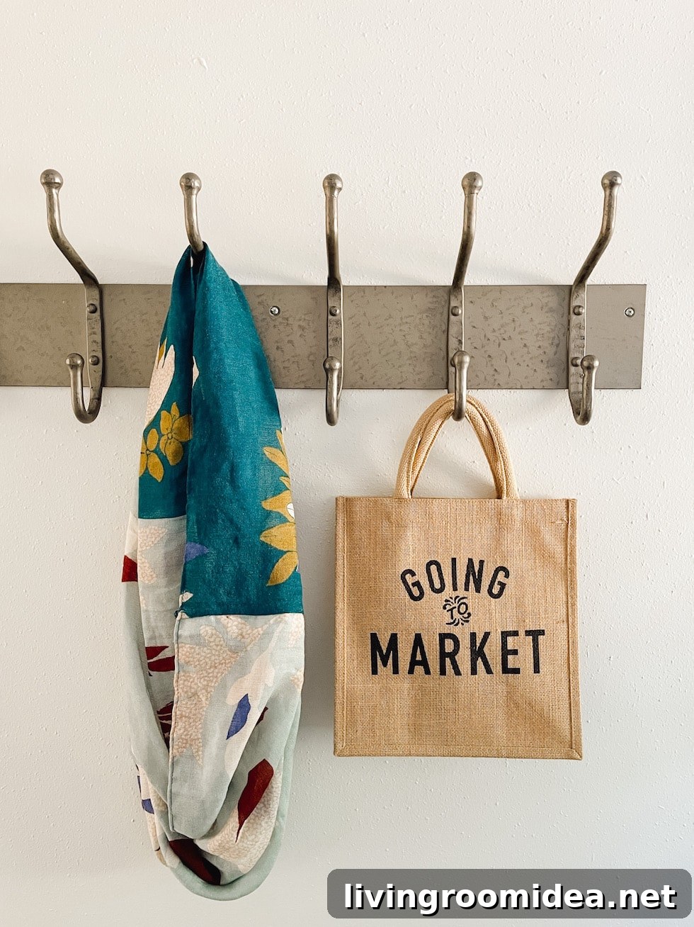 Summer decorating entry hooks