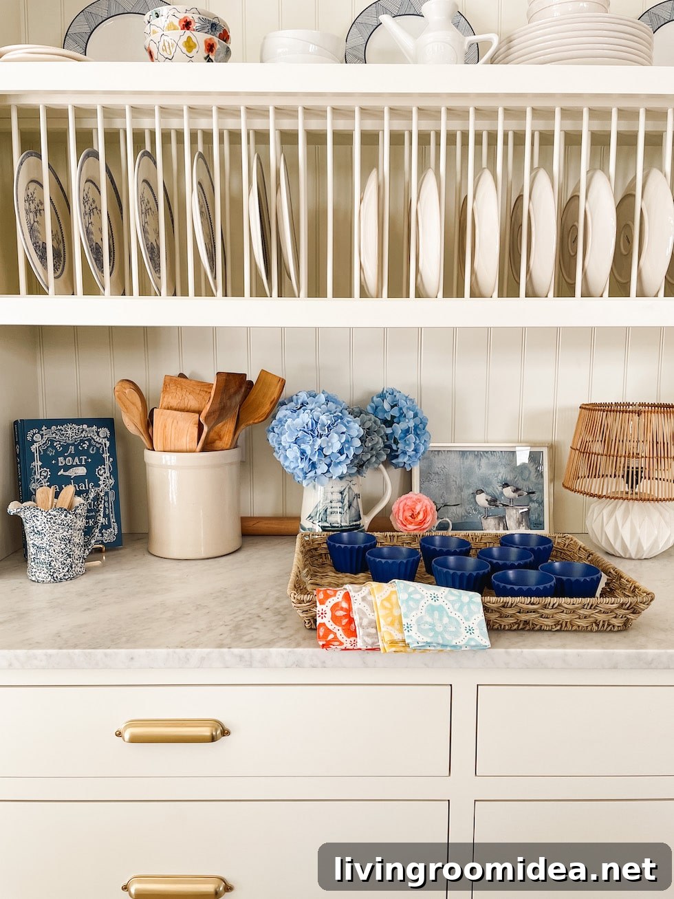 Summer ice cream party -- 10 versatile items for serving and decorating 