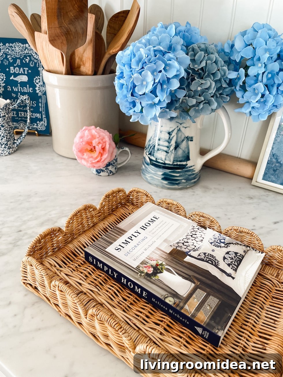 Simply Home: Two Complete Books in One Collection 2 Simply Home Book (two books in one! The popular original paperback books Simply Organizing and Simply Decorating are now combined into a hardback version called Simply Home!