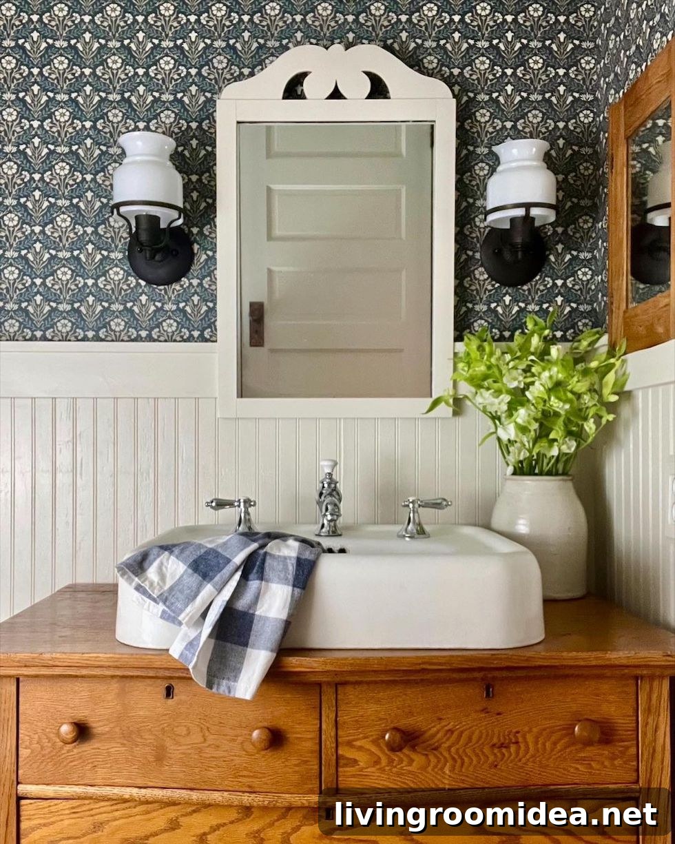 5 Charming Bathrooms to Inspire Weekend Strolls and Scrolls 2 Enjoy 5 lovely bathrooms in today's strolls & scrolls inspiration post!