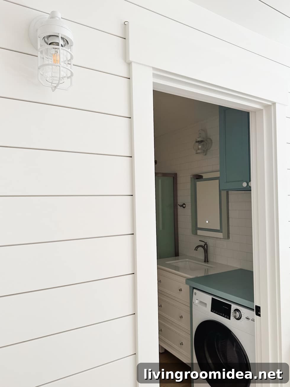 Tiny Cottage Empty Home Tour: Step Inside This Cozy Retreat 18 Tiny cottage laundry room