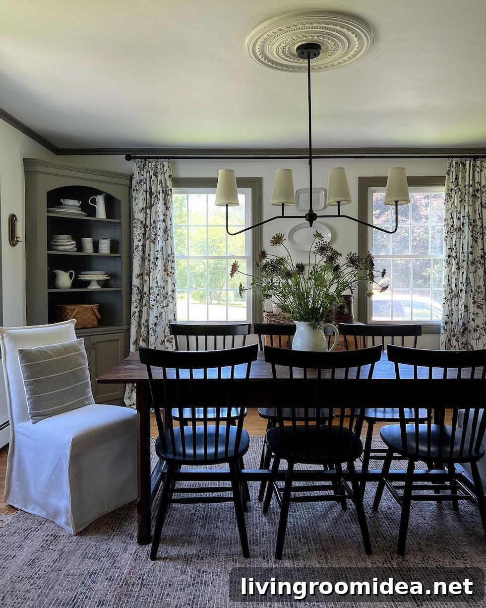 Cozy Inviting Dining Room Ideas for Relaxed Sunday Strolls and Scrolls 6 Cozy and inviting dining rooms in today's Strolls and Scrolls Inspiration post!