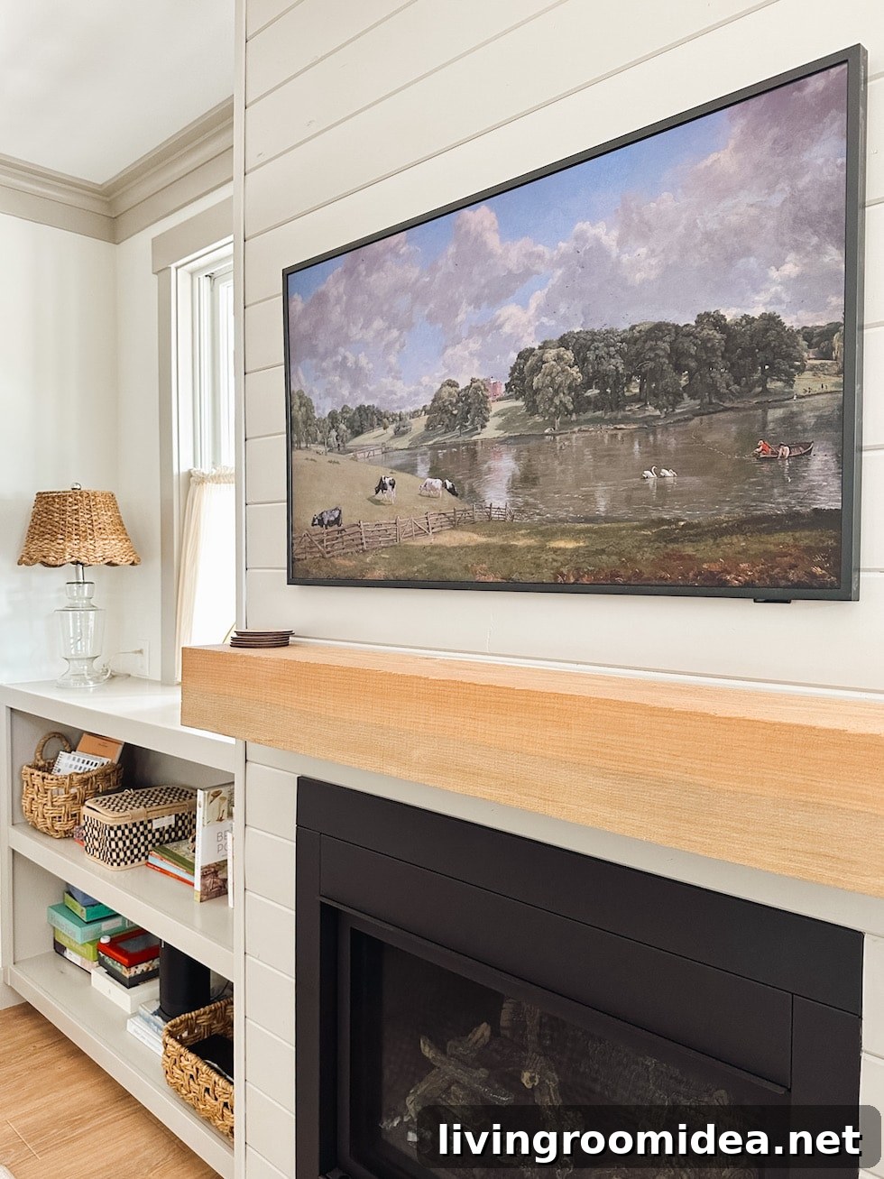 Frame TV with Matte Screen