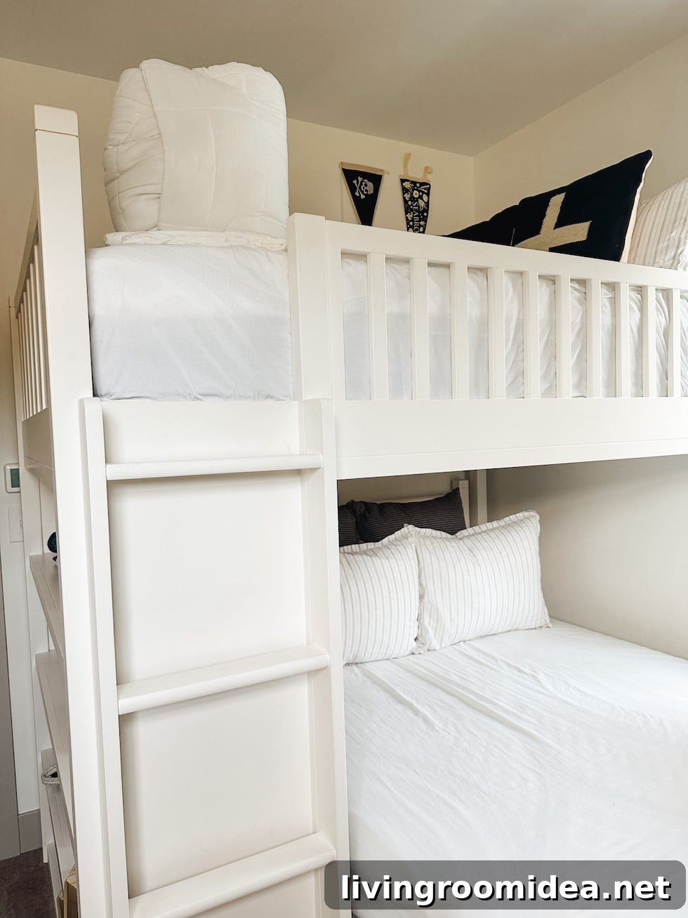 Bunk room for kids in cottage rental Seabrook washington