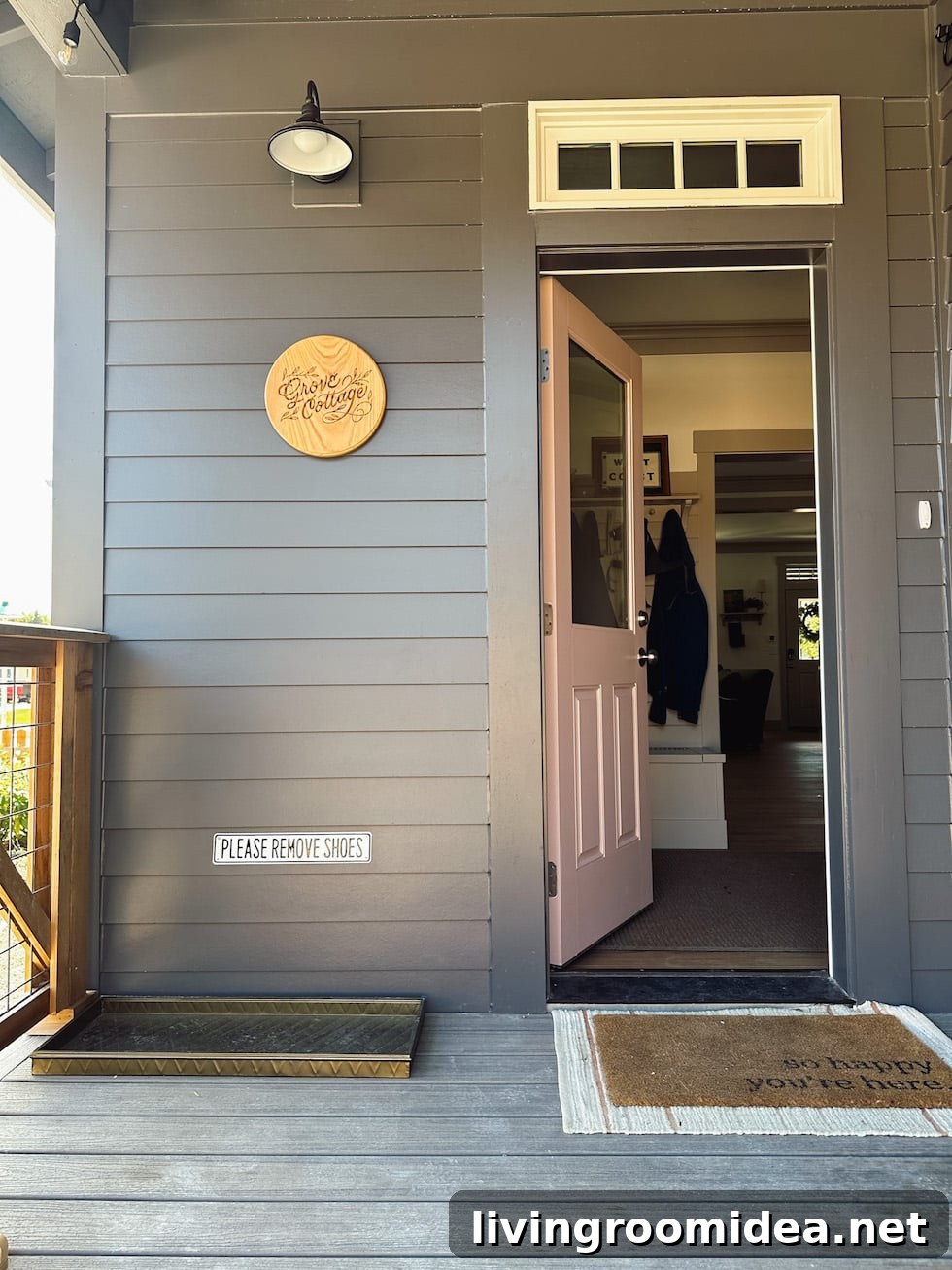 Seabrook Beach Cottage Tour: Vacation Rental in Seabrook, WA 9 Seabrook Cottage Tour (Seabrook Washington Home Rental)