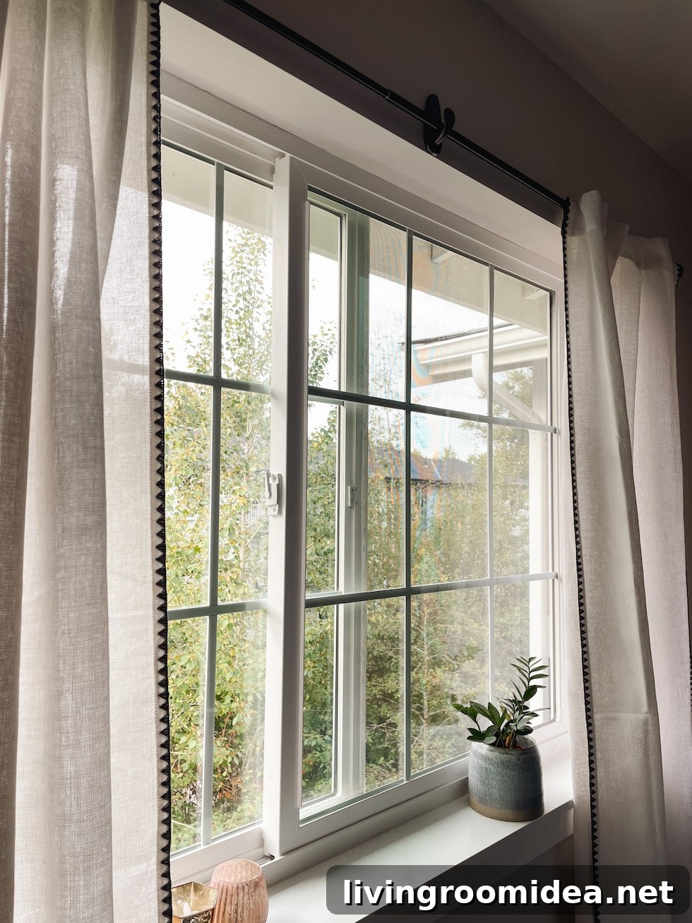 How to hang curtains with command hooks, a renter-friendly hack!