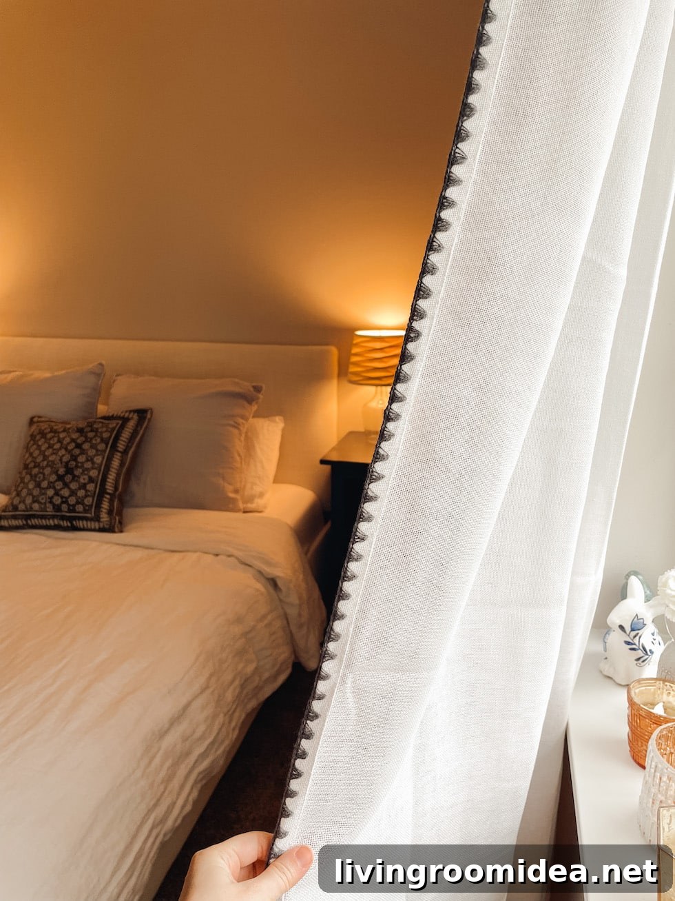 How to hang curtains without holes in the wall