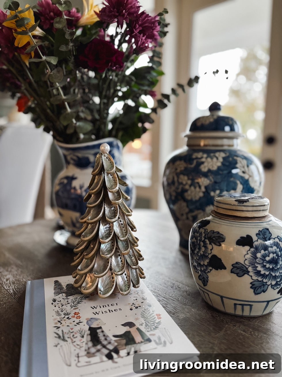 Coastal Cottage Christmas Decor