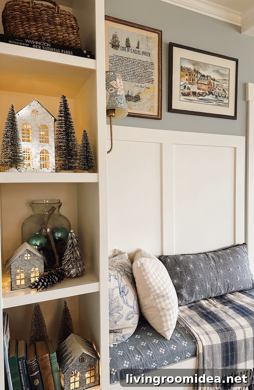 Decorating bookcases for christmas