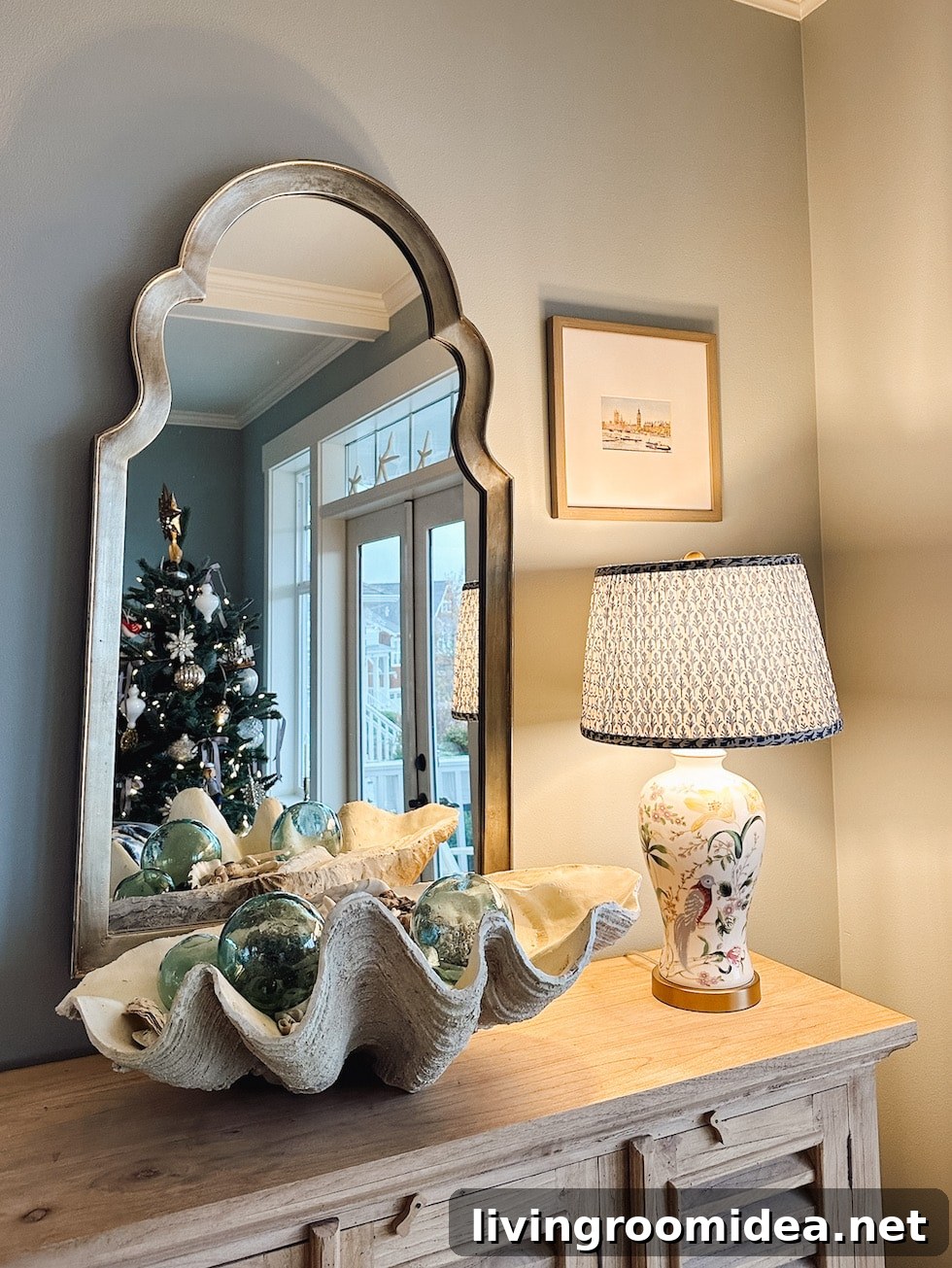 Coastal style christmas decorating