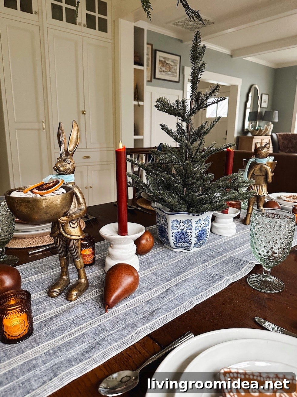 Charming tablescape ideas for dining table at Christmas