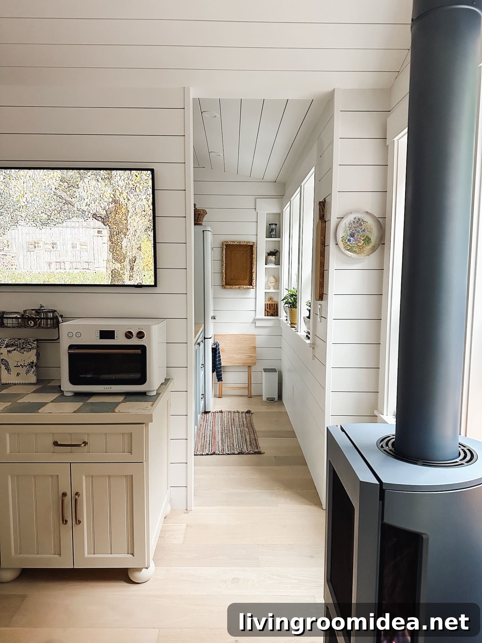 Tiny Cottage