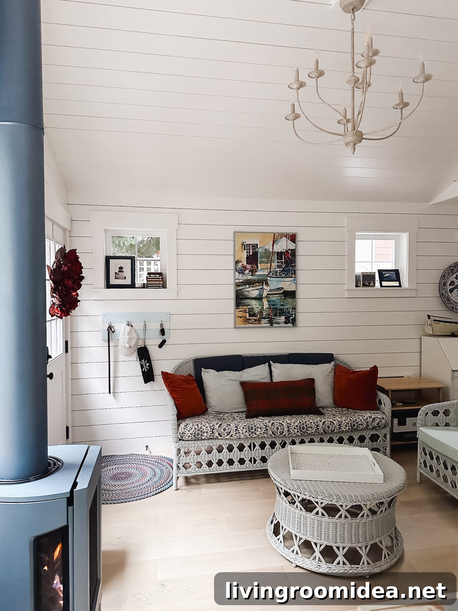 Tiny Cottage Details