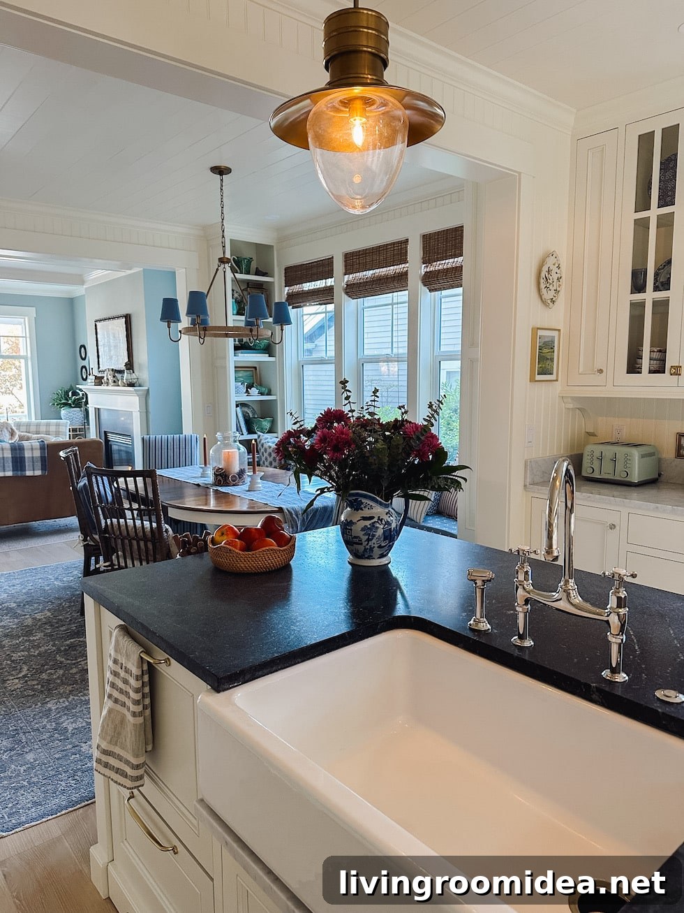 Create a Nancy Meyers–Style Kitchen Look: Design Tips & Ideas 12 img 166568 11 1
