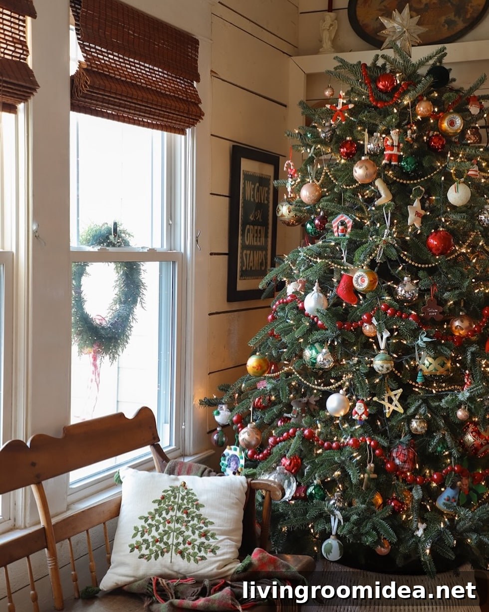 Christmas Decorating in Red: Festive Street Strolls and Scrolls 6 img 173377 5
