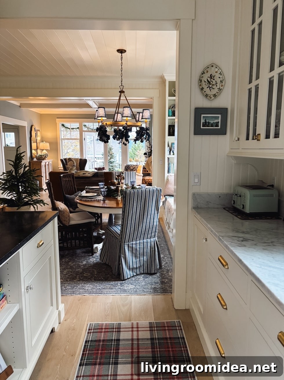 Coastal Cottage Christmas Home Tour 2024: Holiday Decorating Ideas 50 img 173485 56 1