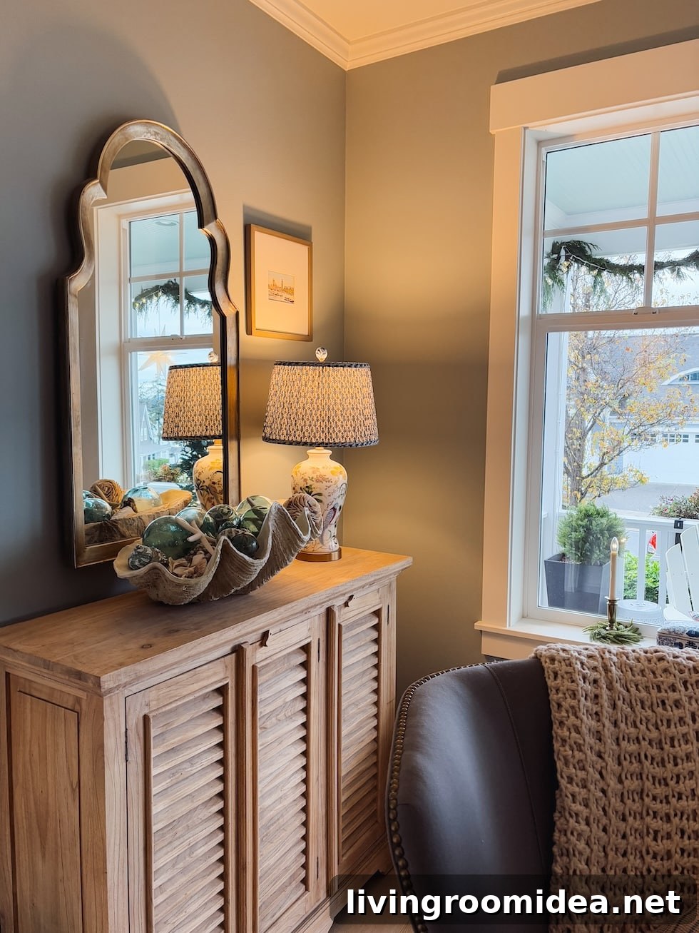 Coastal Cottage Christmas Home Tour 2024: Holiday Decorating Ideas 60 img 173485 70 1