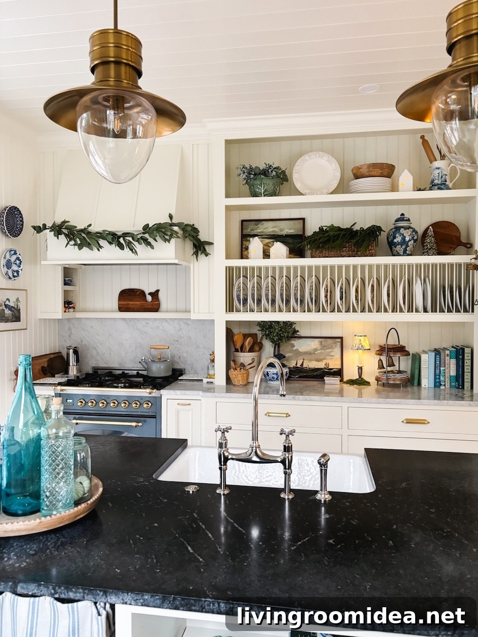 Coastal Cottage Christmas Home Tour 2024: Holiday Decorating Ideas 7 img 173485 9 1