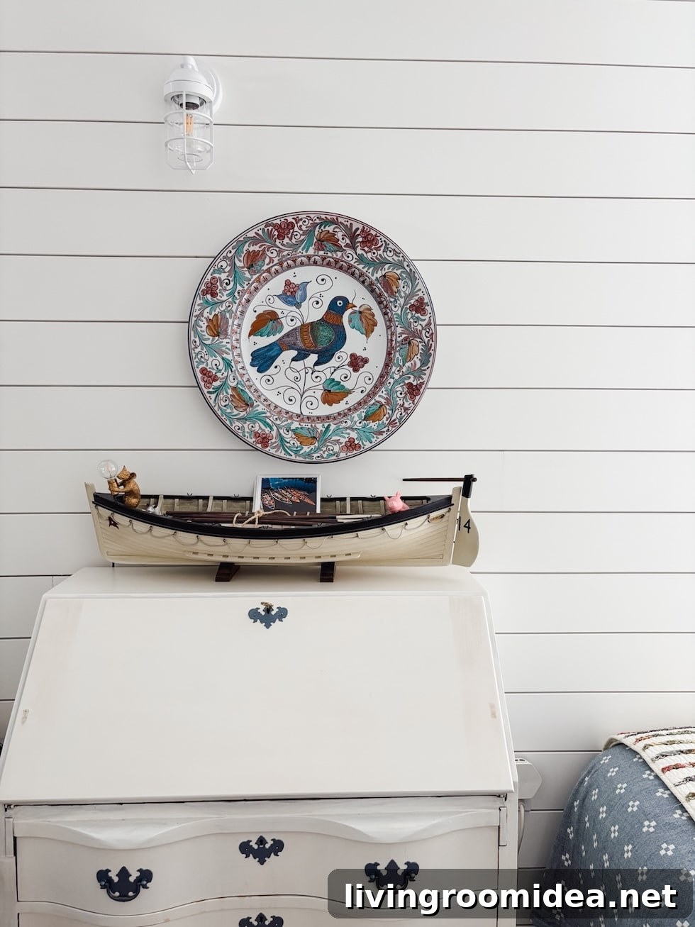 400-Sq-Ft Summer Cottage: Smart Tips for Maximizing Small Spaces 9 img 178823 8