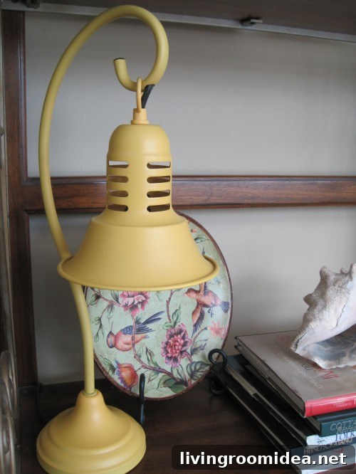 yellow-lamp img 18149 12