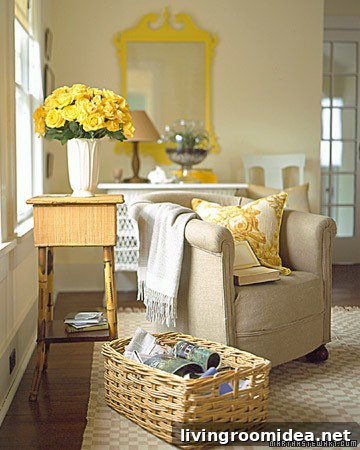 bright-yellow-mirror img 18149 7