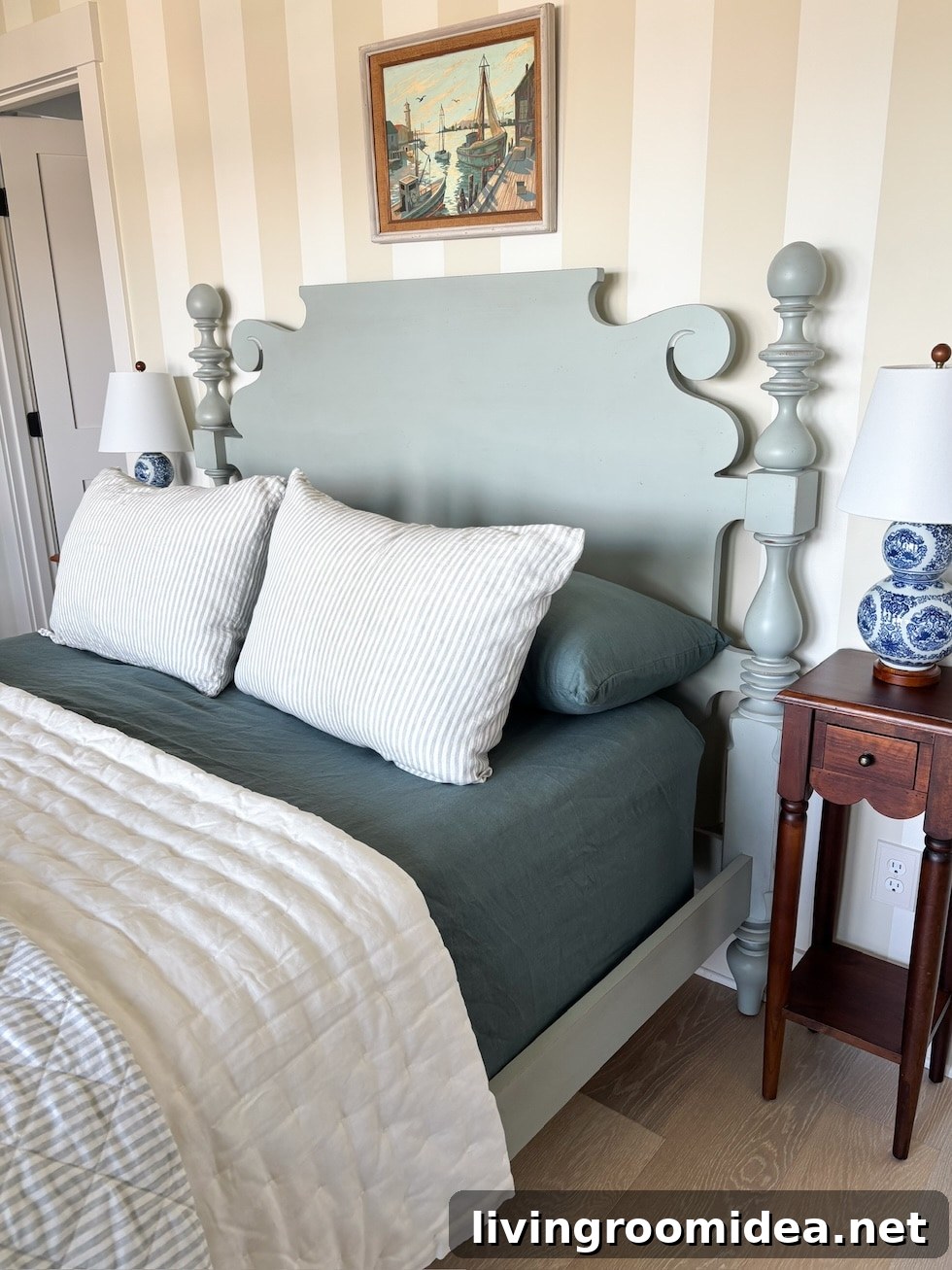 Coastal Cottage Bedroom Makeover: Serene Seaside Style Guide 10 img 187751 11 1