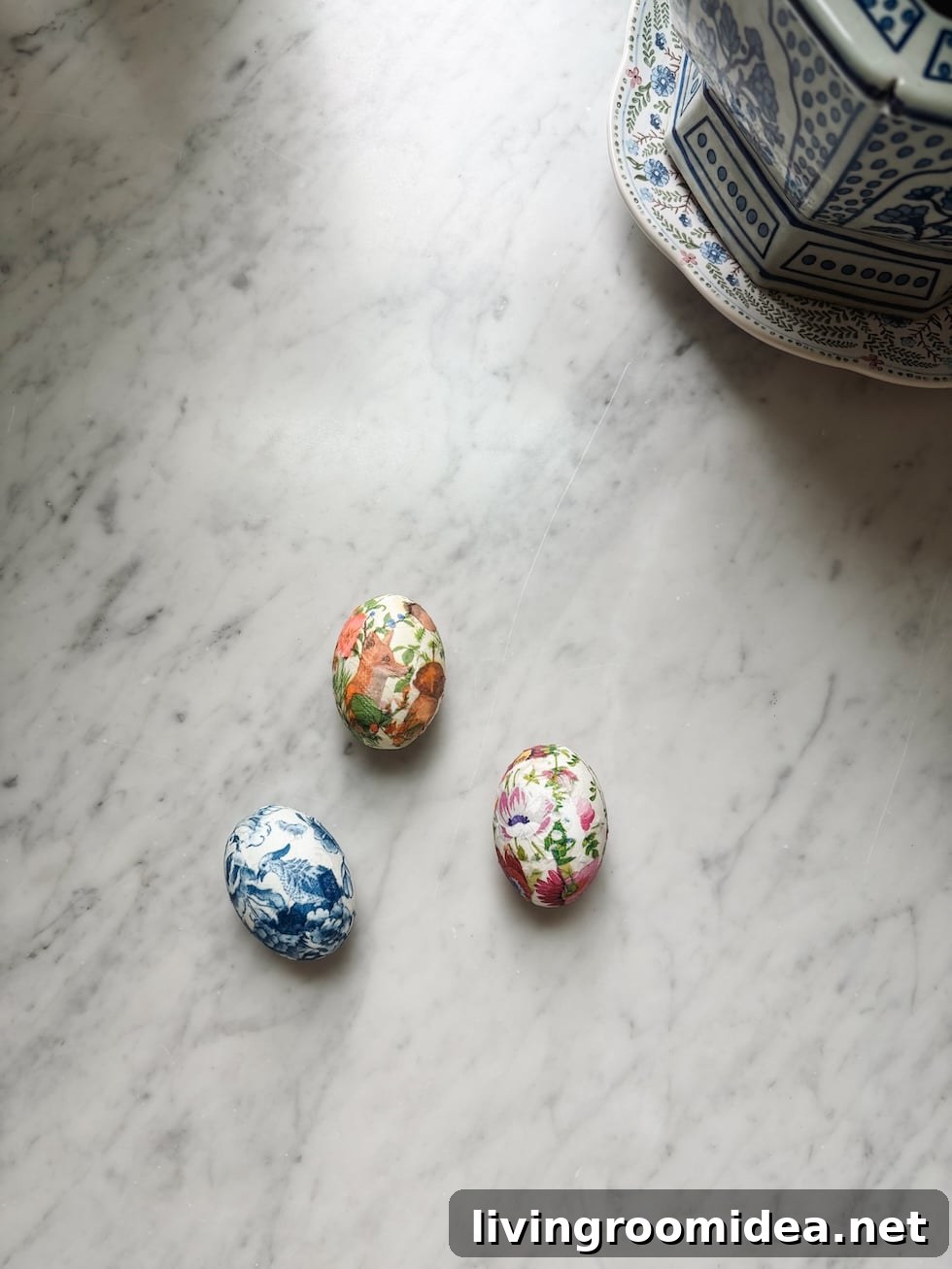 Decoupage Easter Eggs with Paper Napkins: Step-by-Step Spring Craft 3 img 191263 2 1