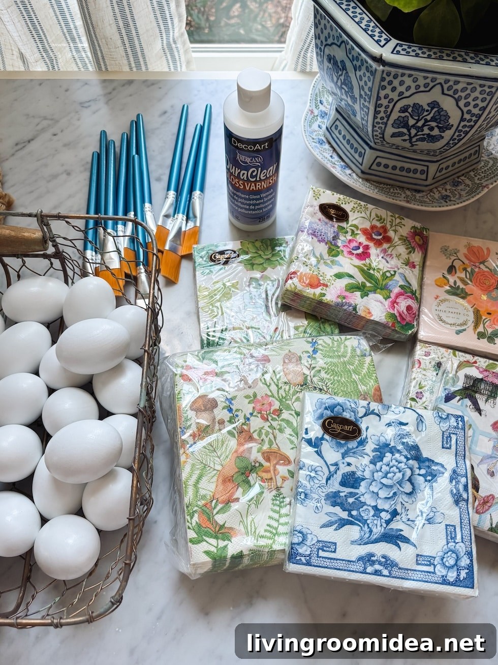 Decoupage Easter Eggs with Paper Napkins – Spring Craft Tutorial 4 img 191263 3