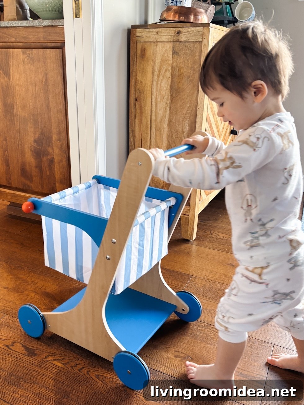 Adorable Toddler Play Kitchen and Top Pretend-Play Toys for Grandkids 4 img 191362 3