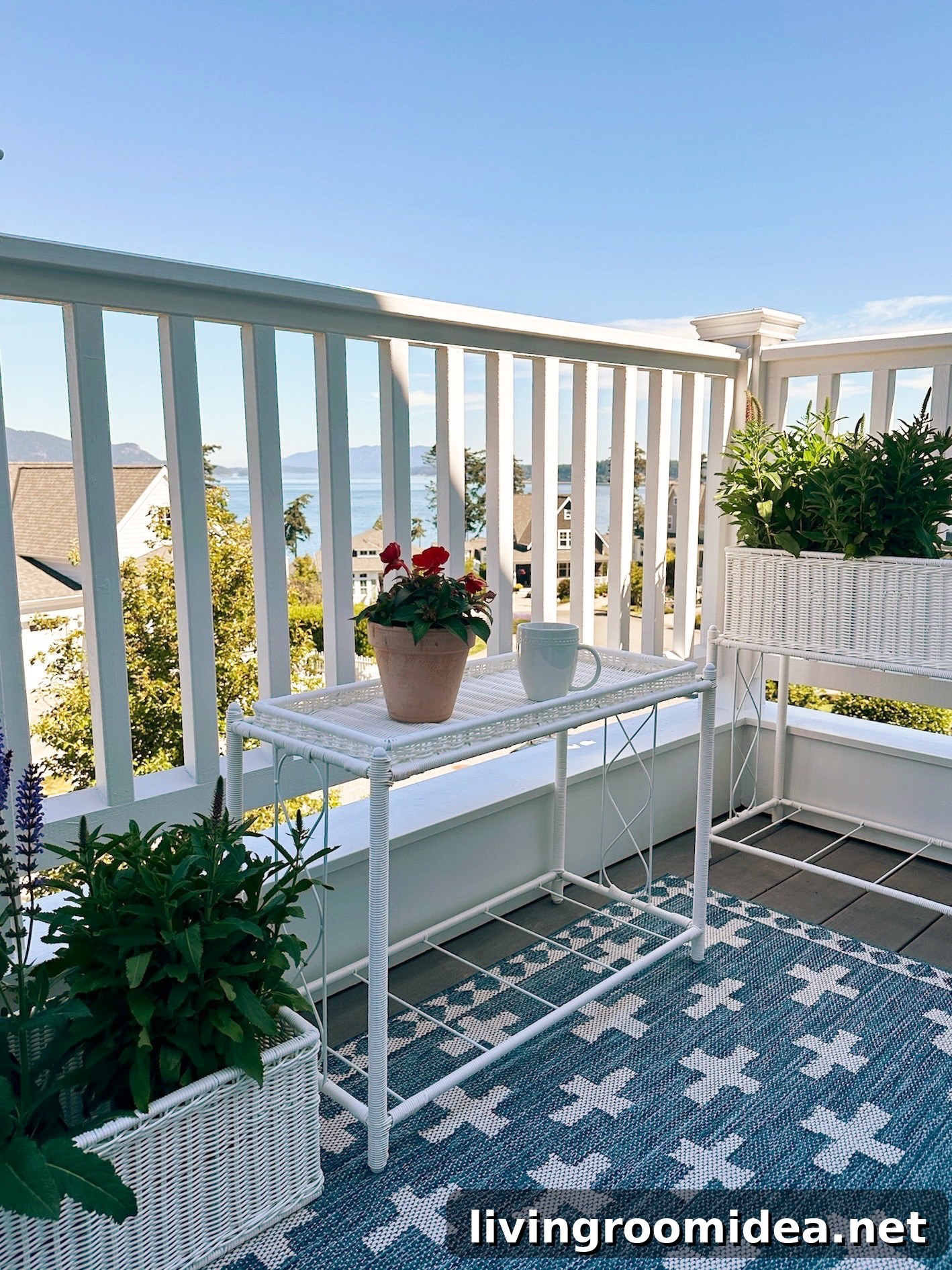 3 Ways to Transform a Small Outdoor Space into a Relaxing Retreat 6 img 191453 6 1