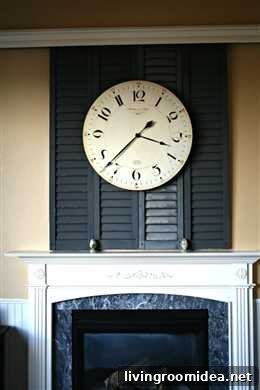 Sliding shutters for TV niche