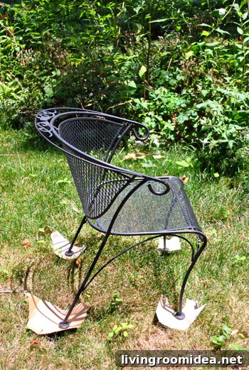 Furniture set up for spray painting