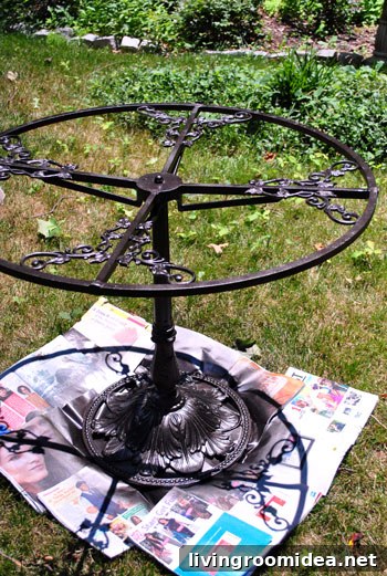 Spray painting in progress