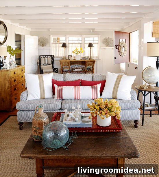Cottage Decorating: Add a Chic Pop of Red to Your Home 2 cozy beach house decor