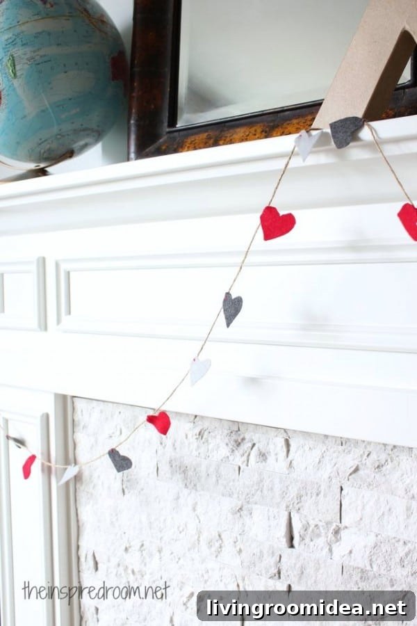DIY valentine's felt garland