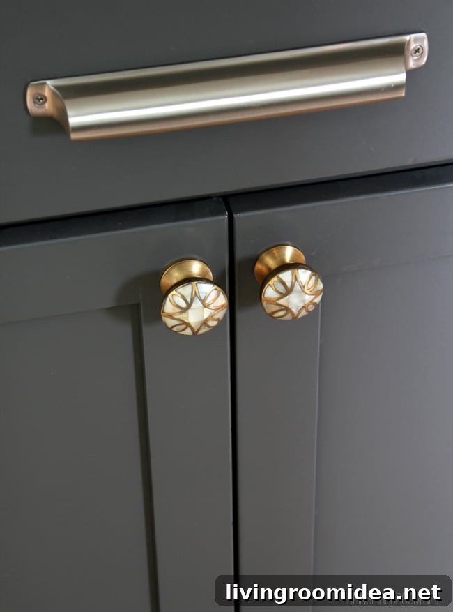 knobs