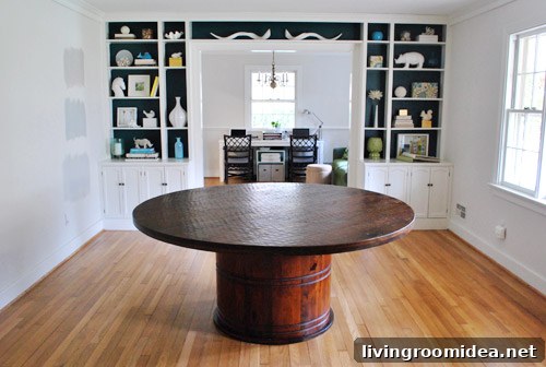 Curvy dining table