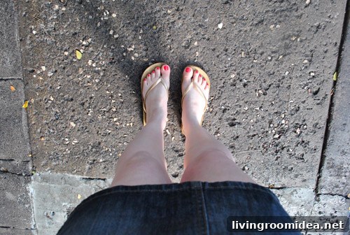 Guess Our Location — Can You Guess Where We Are? 8 Tourists in Maui