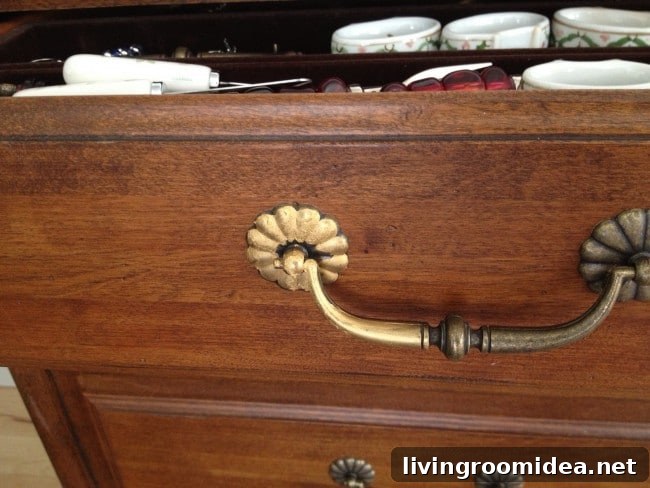 Transform Drawer Hardware: DIY Tips to Turn Blah into Bling 6 rub n' buff drawer pulls