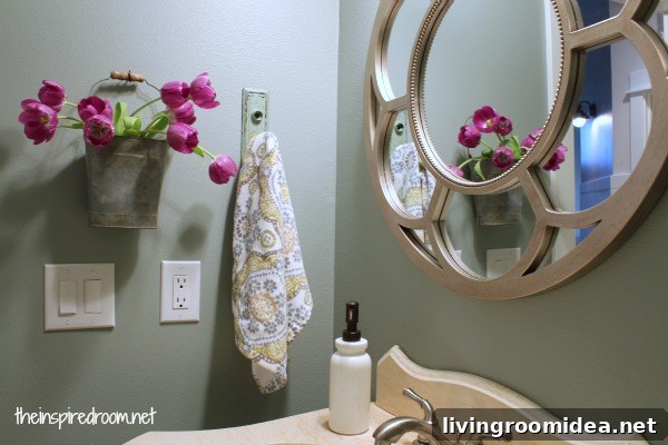 Summer House Tour: Cozy Coastal Decor Ideas from The Inspired Room 23 small bathroom ideas makeover